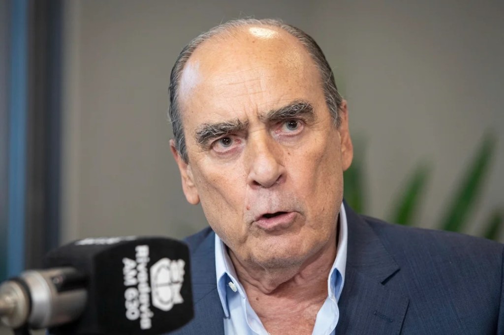 Francos felicitó a Kicillof, pero desde Presidencia descartaron una reunión con&nbsp;Milei