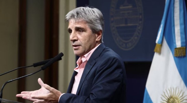 Caputo afirmó que en febrero el sector público nacional volvió a tener superávit&nbsp;financiero