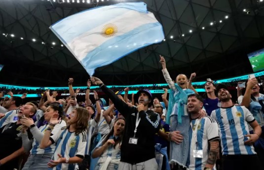 Entre 2,8 y 25 salarios: el costo de acompañar a la Selección en el&nbsp;Mundial