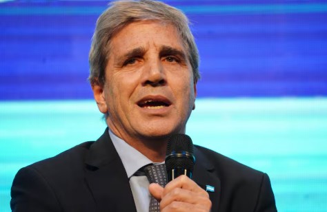 El Gobierno prepara un proyecto de Inocencia Fiscal, según adelantó Caputo