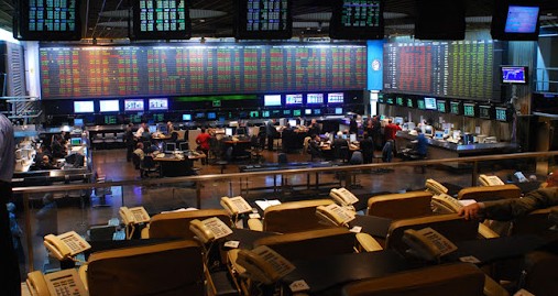 Los ADRs bajaron hasta 15,6% en junio, aunque el riesgo país mostró mejora