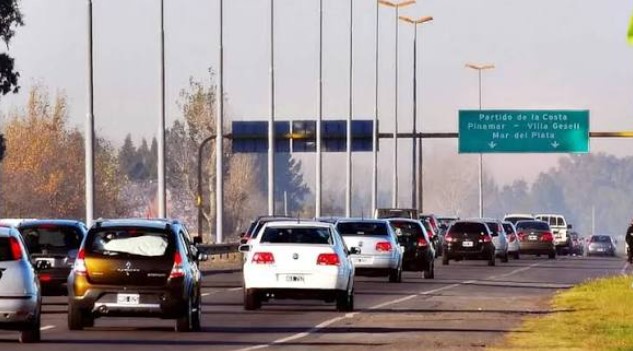 El Gobierno privatizará más de 5.000 km de rutas